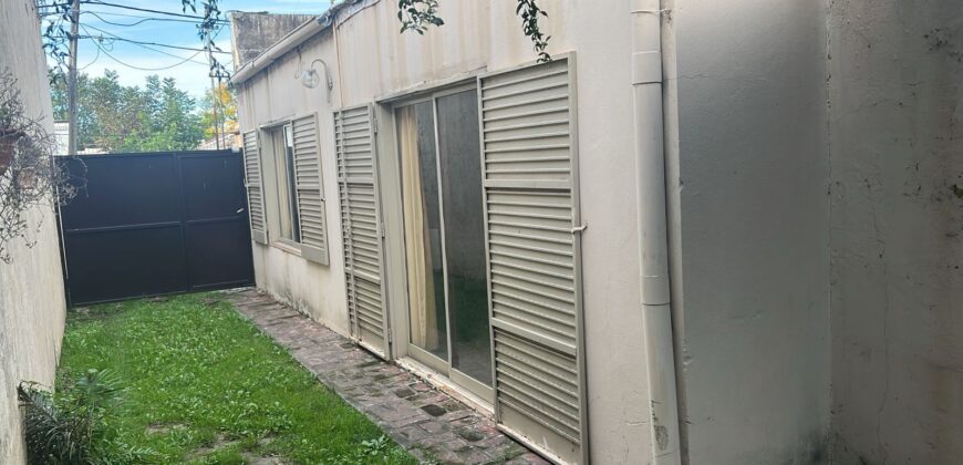 ALQUILER – VENTA CASA EN CAPITAN SARMIENTO